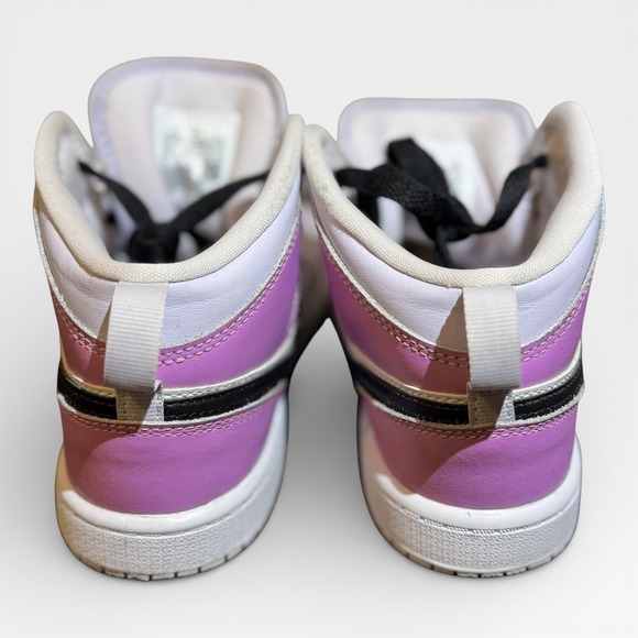 Air Jordan 1 Mid SE GS Lilac White Black Youth Size - Picture 3 of 6